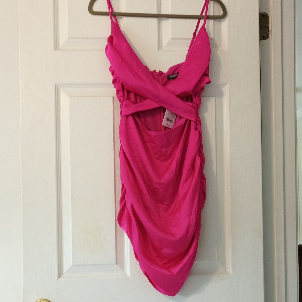 NWT SM Vibrant ***Fuschia Magenta Mini Dress 💜 Front Cutout Ruched-Side/Back
